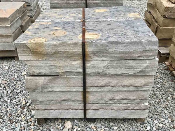36-cumberland-mountain-blue-snapped-steps-3ft-step-green-stone-natural-stone-landscape-supplier