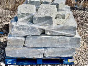 RS-Canyon-Gray-12-inch-Snapped-Wall-green-stone-natural-stone-landscape-supplier.jpg