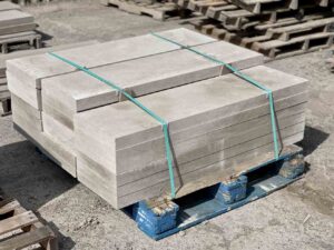 indiana-limestone-sawn-faced-12-inches-wall-cap-coping-greenstone-natural-stone-supplier-landscape-supply
