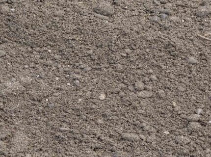 pulverized-topsoil-dry-green-stone-natural-stone-landscape-supplier