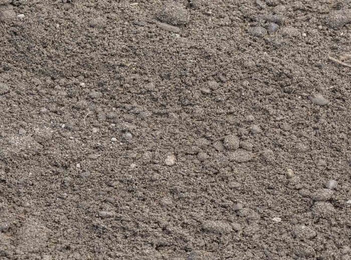 pulverized-topsoil-dry-green-stone-natural-stone-landscape-supplier