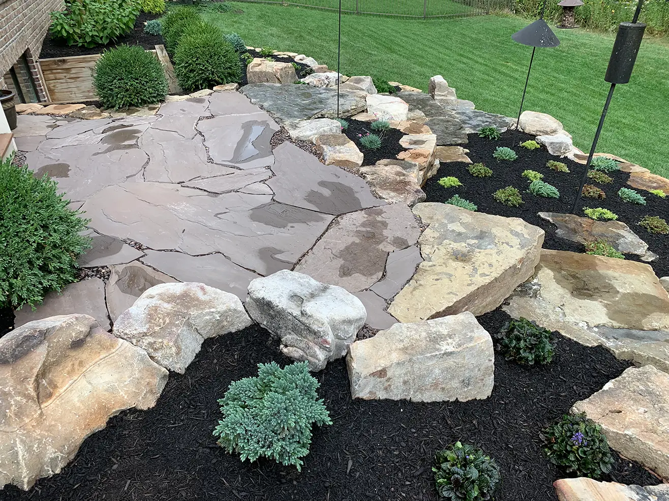 Weathered Sandstone Boulder 18"-24"  |  Boulders & Ledgerock 18_inch-24-inch_weathered_sandstone_boulders_landscape_natural_stone_finished_project-outcropping-B-WSS0090_1824