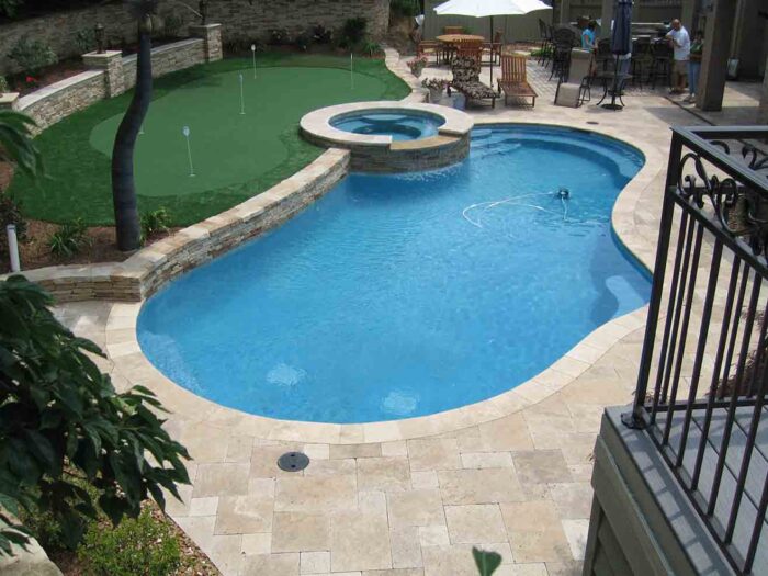 classic-travertine-patio-pool-deck-stone-patterned-natural-stone-supplier-greenstone-hardscape-supply