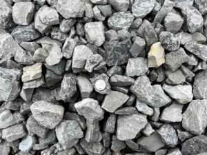 2-limestone-crushed-ggregates-base-gravel-green-stone-natural-stone-landscape-supplier