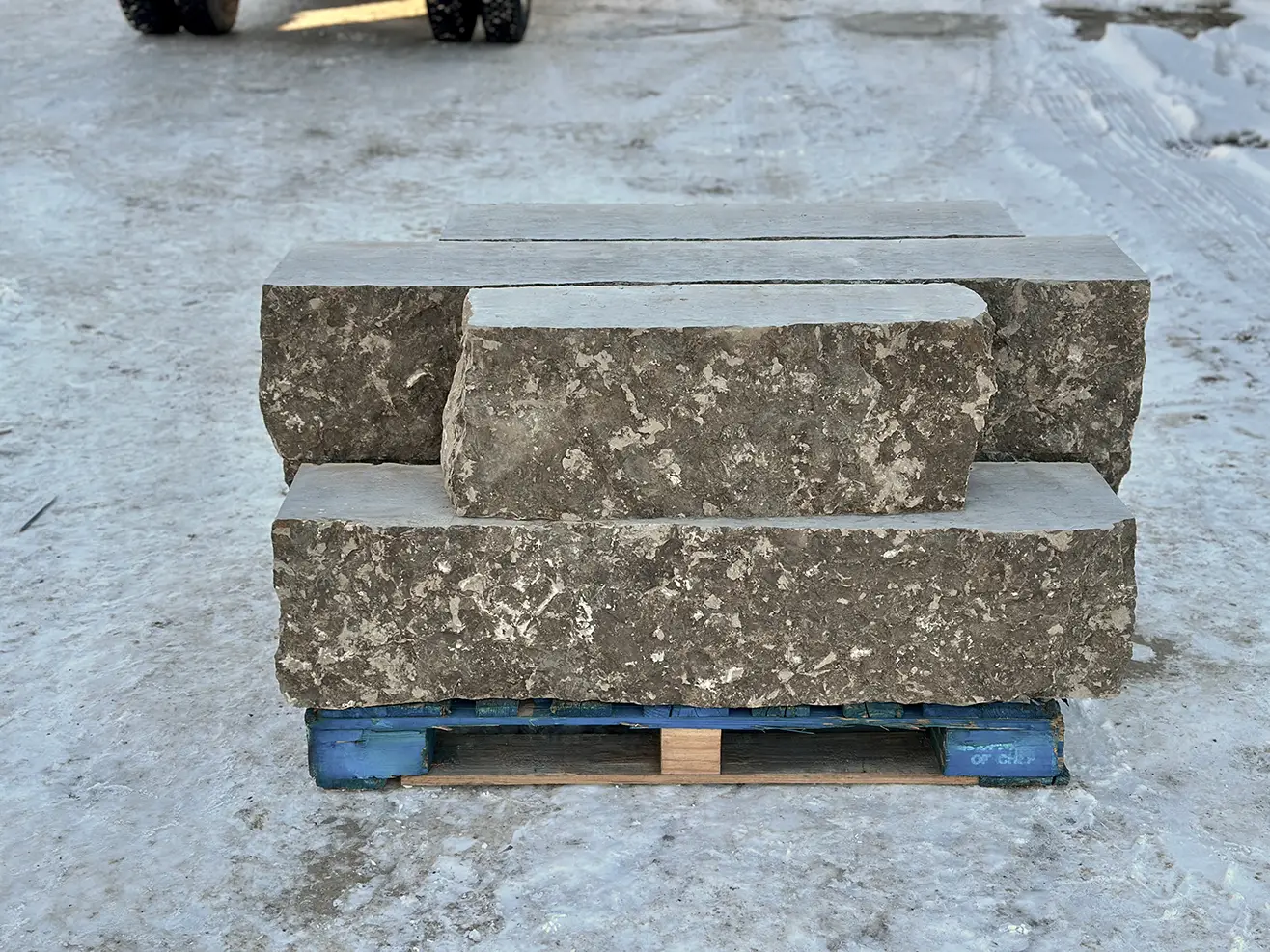 Greyson Ledge 12" Sawn Top and Bottom  |  Boulders & Ledgerock greyson_ledge_12-inch_sawn_top_and_bottom-boulders-and-ledgerock_wall_rock_B-GREYSON_SAWN_12